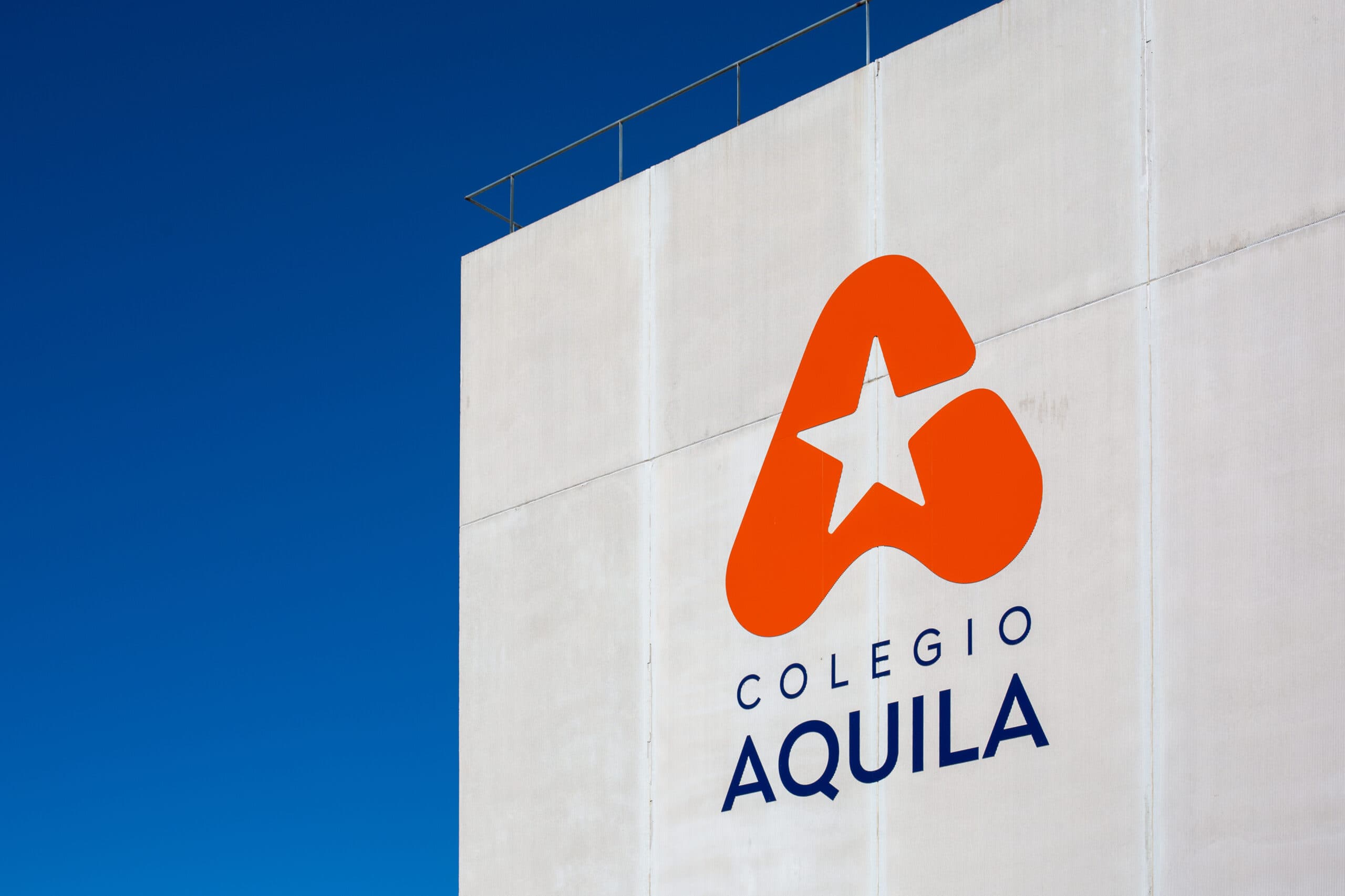 Coche Bettle amarillo